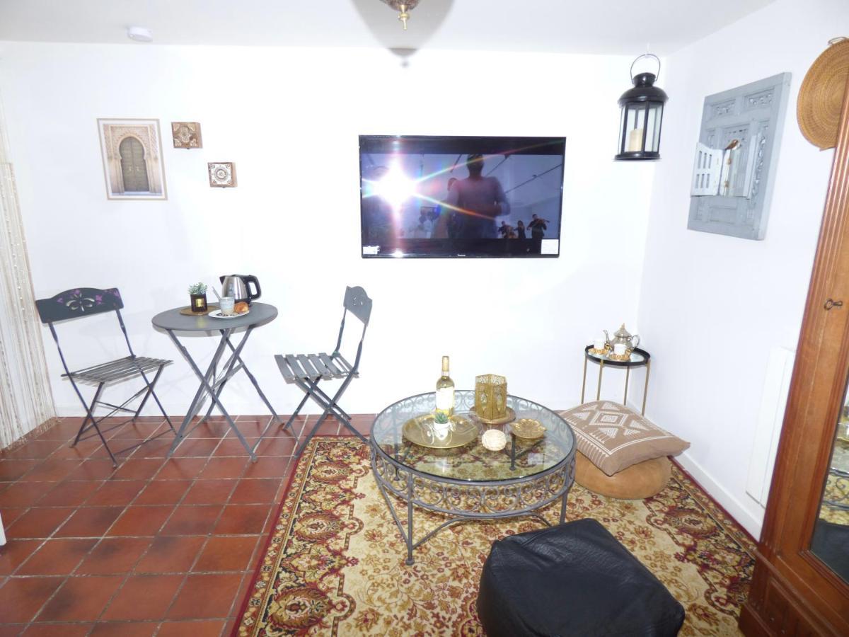 Le Paradis Marocain Avec Balneo Niort Esterno foto